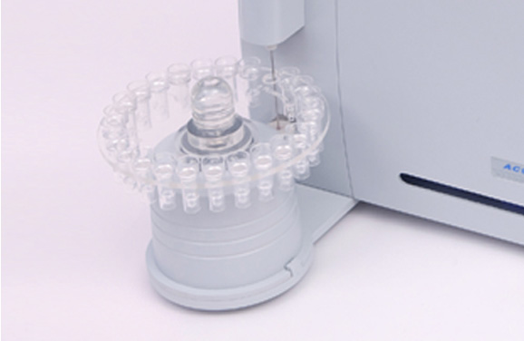 Full solenoid valve flow path design of AC9000 electrolyte analyzer